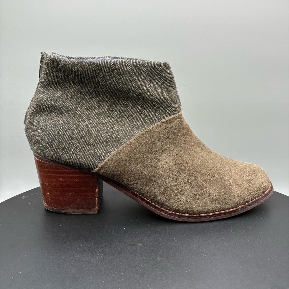 Toms Leila Ankle Booties Women’s 7.5 Gray Taupe Zip Heel Wool Suede